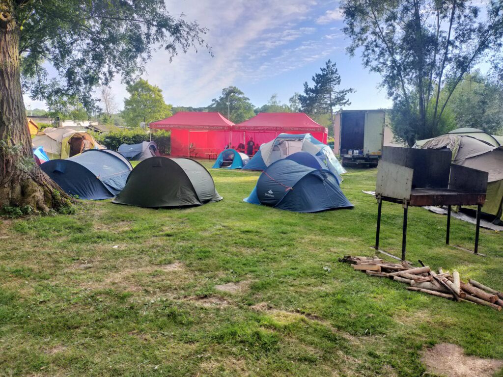 Emplacement camping pour tente près de Saint-Omer
