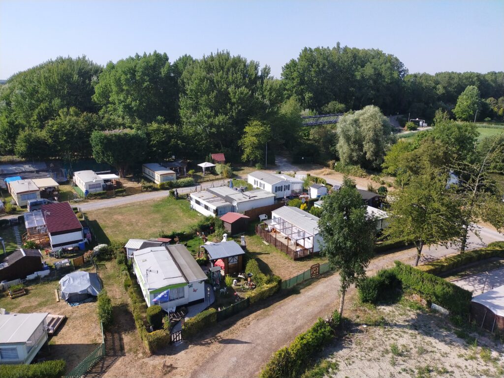 Vue générale du Domaine du Ranch Car, camping près de Saint Omer à Eperlecques